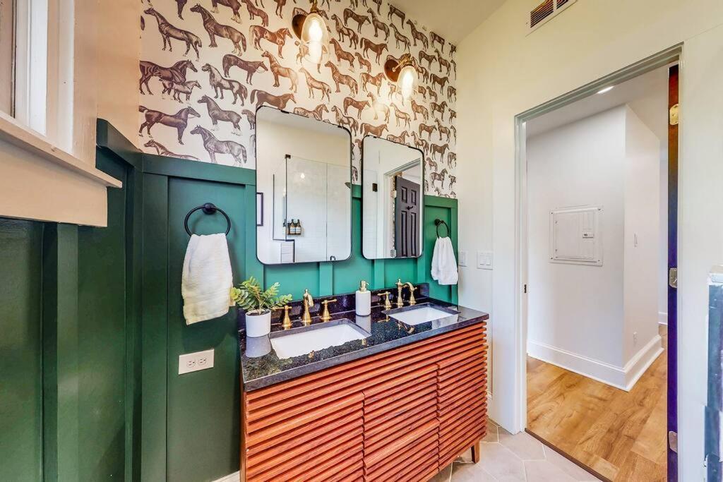 Luxury 8 Bed/4 Ba Nulu Home Private Yard/Parking لويفيل المظهر الخارجي الصورة