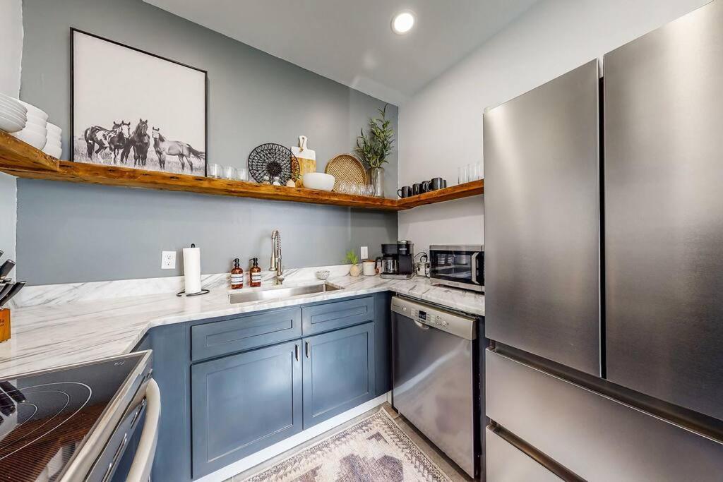 Luxury 8 Bed/4 Ba Nulu Home Private Yard/Parking لويفيل المظهر الخارجي الصورة