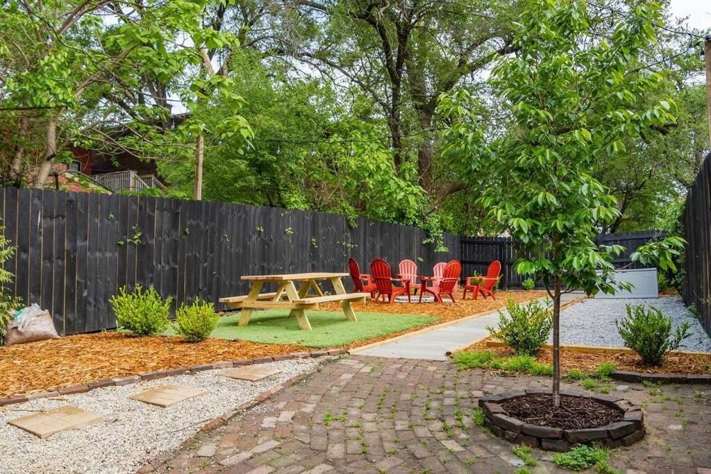 Luxury 8 Bed/4 Ba Nulu Home Private Yard/Parking لويفيل المظهر الخارجي الصورة